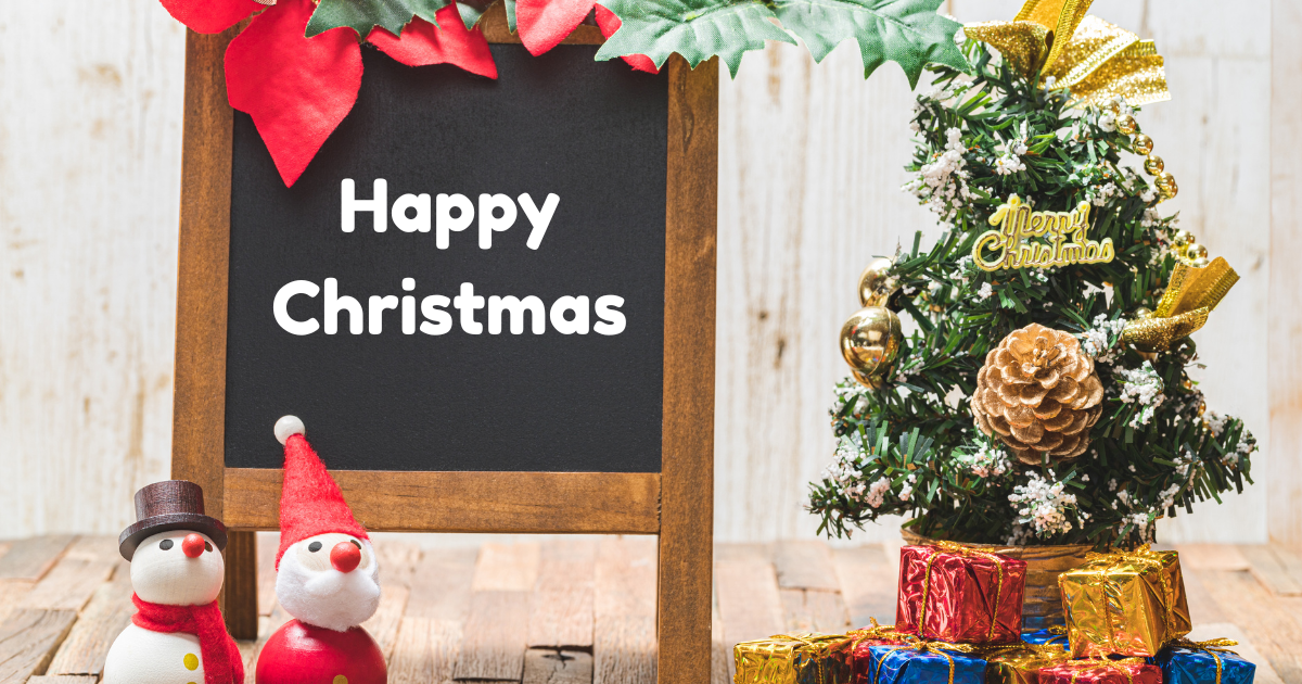 150+ Short Christmas Card Messages for Family and Friends (2026)