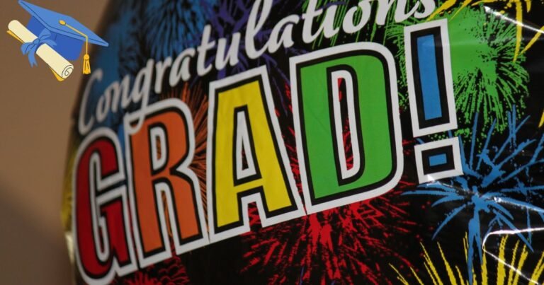 150+ Short Sweet Graduation Messages for Every Card & Text (2026)